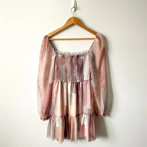 Aritzia Wilfred Tempest Smocked Chiffon Mini Dress Heirloom Pink Sage Size  XS - Picture 4 of 6